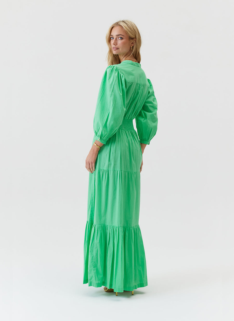 abigail-green-dress_model_2025_B 