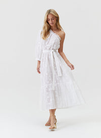 autumn-white-dress_model_2025_F3 