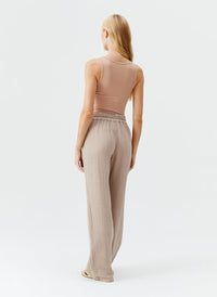 krissy-beige-trousers_model_2025_B 